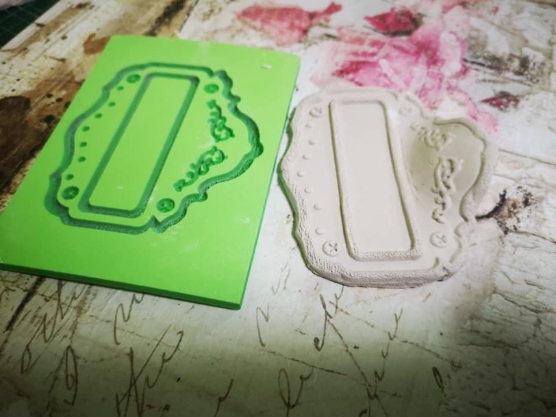 SELLO BAJO RELIEVE TIRADOR DECORATIVO